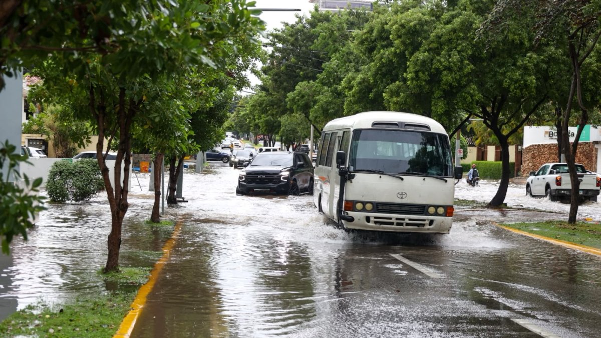 Inundaciones en Distrito Nacional por lluvias intensas