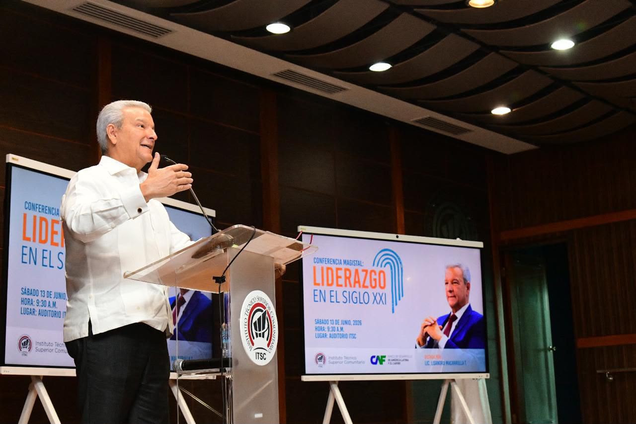 Lisandro Macarrulla afirma que el liderazgo del siglo XXI exige integridad, innovación y servicio a los demás
