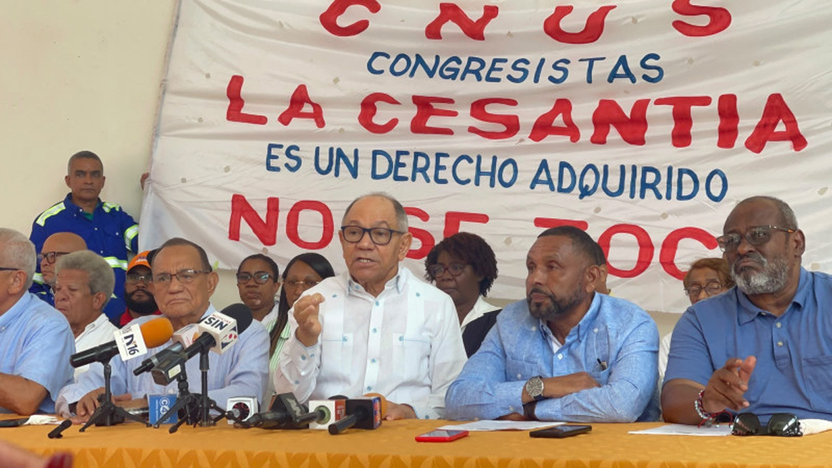 Centrales sindicales dominicanas exigen al presidente Abinader retirar reforma laboral