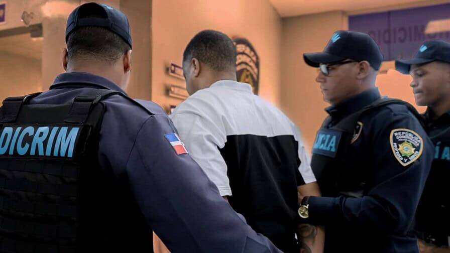 Uno de cada 736 verificados por la Policía es buscado por la justicia